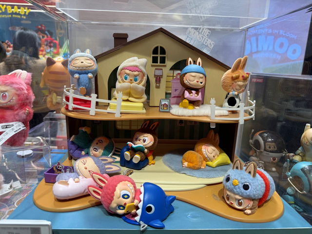 ラブブブラインドボックス　  （写真：合同会社Rouse  李啓源）