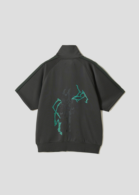 『僕のヒーローアカデミア』×グラニフ　「未成年の主張｜半袖トラックジャケット」背面