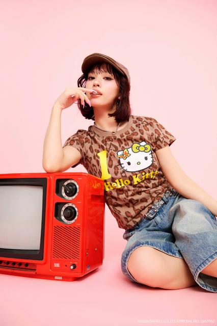 (ハローキティ) Face Tシャツ