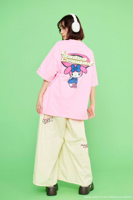 (サンリオキャラクターズ)Y2KロゴTシャツ