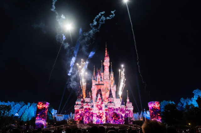 GWは東京ディズニーランドで人気パレード＆フードを満喫！終了ショー＆期間限定プログラムも忘れず体験