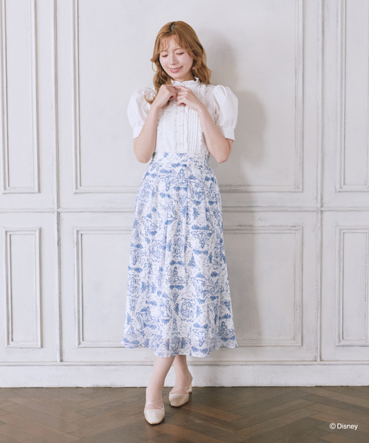 Areeam Disney Collection「Disney Princess」ジュイ柄タックスカート　着用イメージ