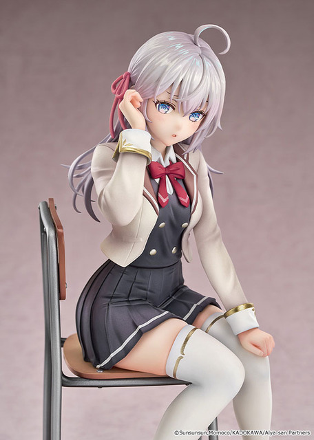 「時々ボソッとロシア語でデレる隣のアーリャさん アリサ・ミハイロヴナ・九条 1/7スケール 完成品フィギュア」