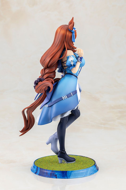 「ウマ娘 プリティーダービー スーパークリーク 1/7スケール 完成品フィギュア」