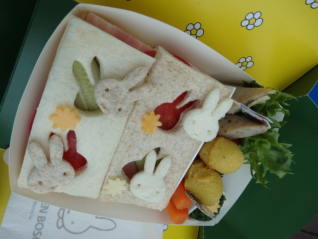 「ホリデー・ピクニックカフェ」
