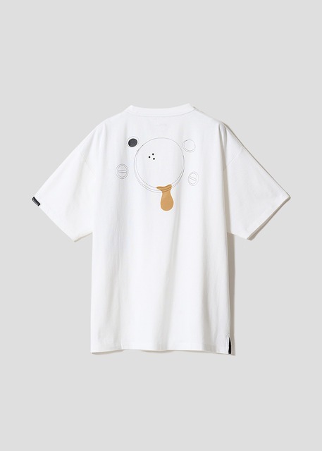 TVアニメ『攻殻機動隊 STAND ALONE COMPLEX』×グラニフ　「さよならバトーさん｜ビッグシルエットTシャツ」背面