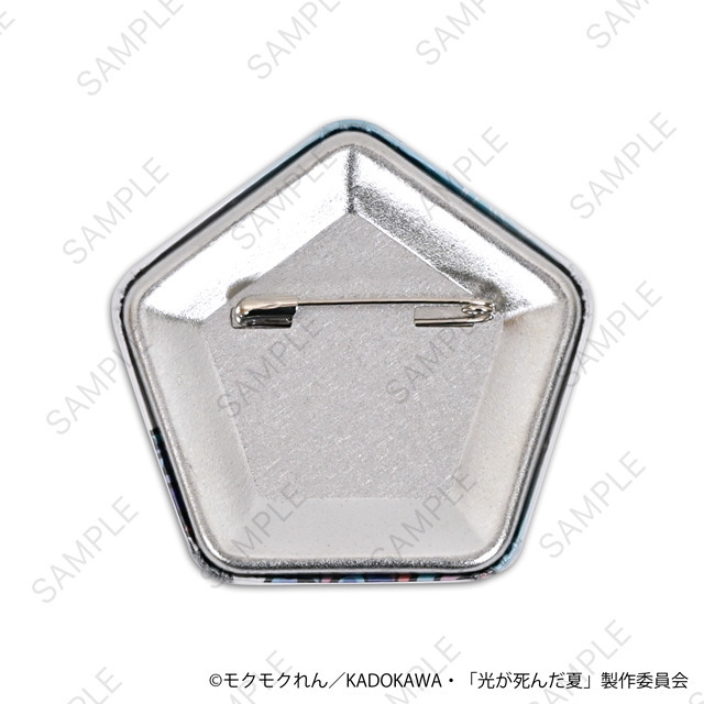 オーロラ缶バッジ（全4種） ¥715（税込）