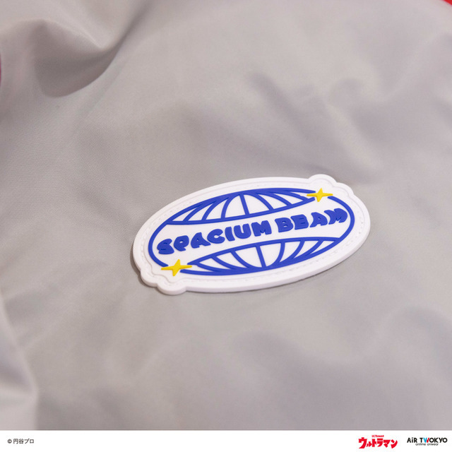 ウルトラマンモチーフブルゾン