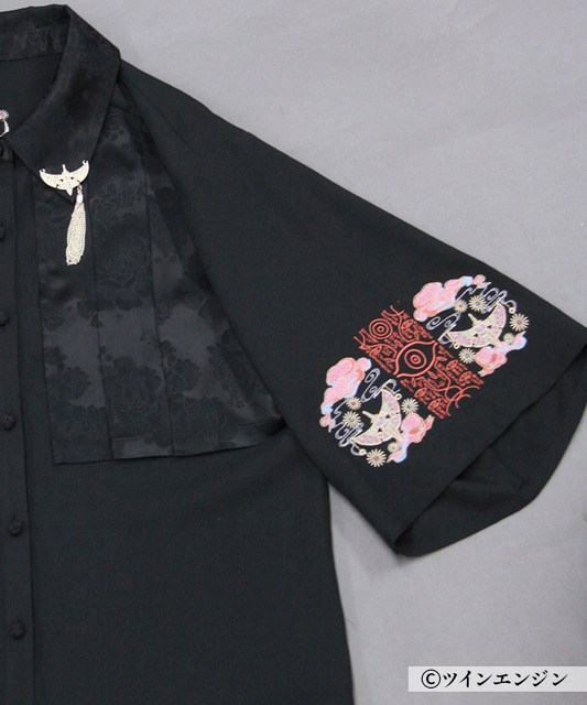『劇場版モノノ怪 第三章 蛇神』× axes femme　「【劇場版モノノ怪】刺繍ブラウス」