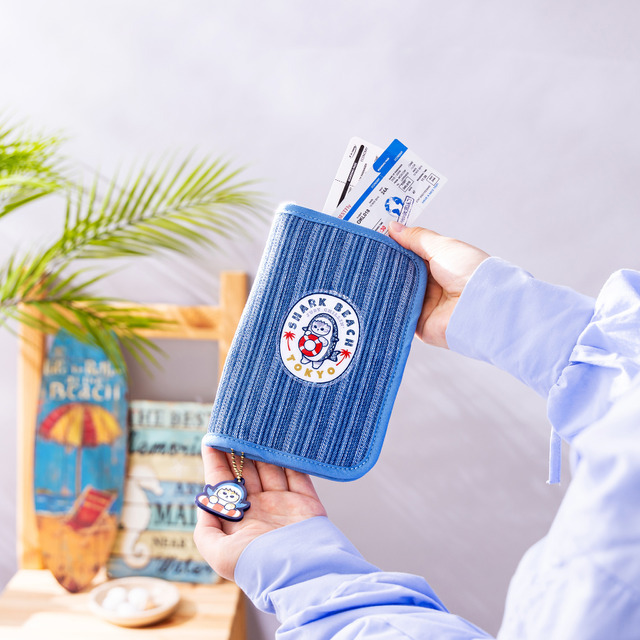 「mofusand」イベントポーチ　2,420円（税込）