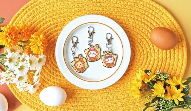 メタルチャームキーホルダー (全3種)　各660円(税込)