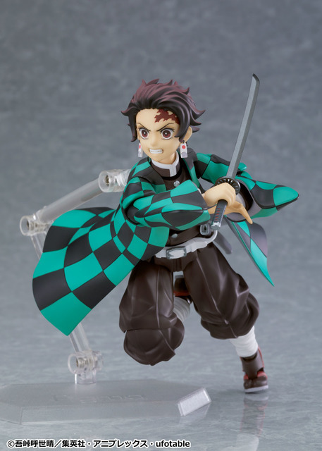 【DX】「figma 竈門炭治郎 DXエディション」10,500円(税込)／【通常版】「figma 竈門炭治郎」7,800円(税込)（C）峠呼世晴／集英社・アニプレックス・ufotable