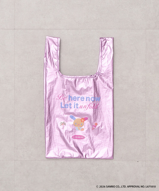 日焼けハローキティ＆ウサハナエコバッグ（￥2,490）