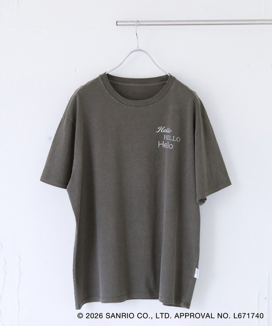HELLO KITTY×VIS　「日焼けデザイン ハローキティビッグTシャツ Charcoal」