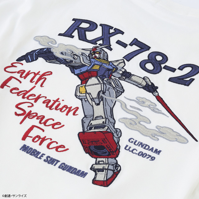 STRICT-G『機動戦士ガンダム』刺繍Tシャツ RX-78-2 GUNDAM.Ver2（ホワイト）