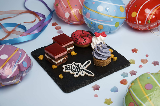 「超かぐや姫！ × andGALLERY Collaboration Cafe」　コラボメニュー「Black onyXのスイーツプレート」