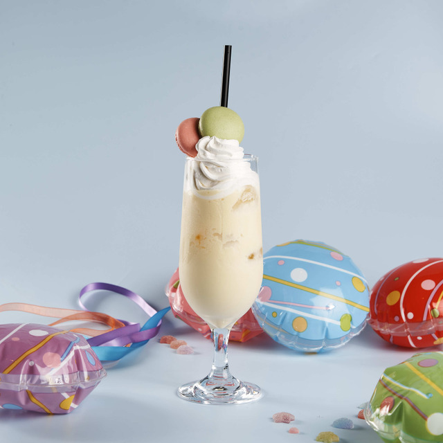 「超かぐや姫！ × andGALLERY Collaboration Cafe」　コラボドリンク「真実のミルクシェイク」