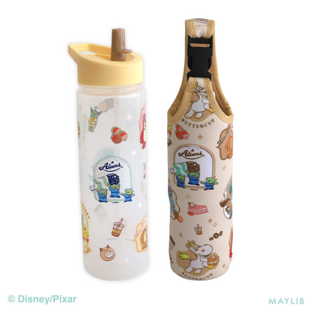 左：ストロー付きボトル ￥550(税込)　右：ボトルケース ￥550(税込)
