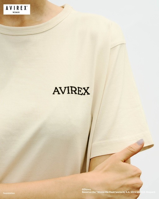 「AVIREX」×「クマのプーさん」Tシャツコレクション