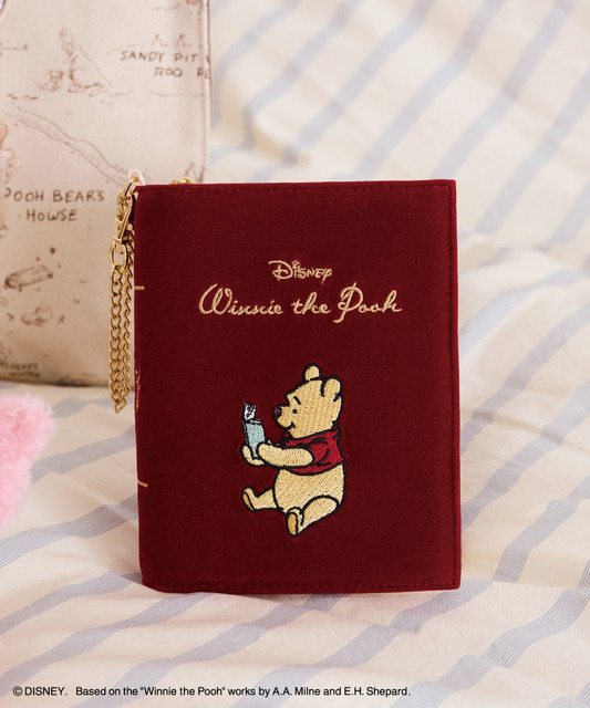 Winnie the Pooh/ブック型ポーチ