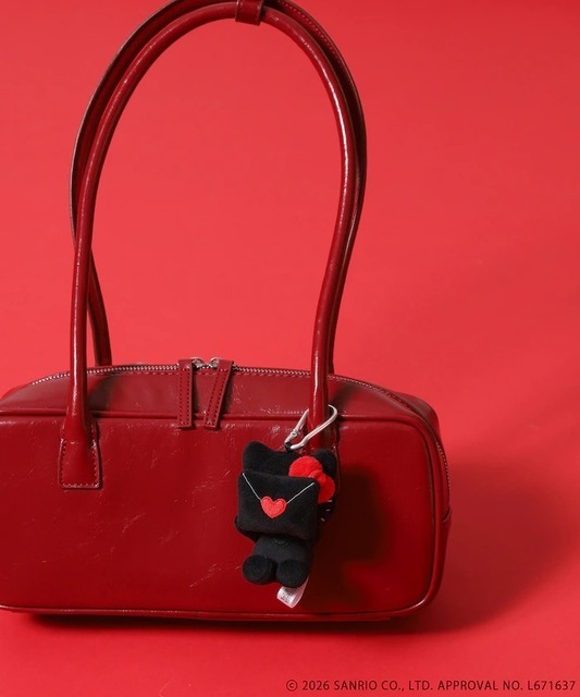 “HELLO KITTY”目隠し ぬいぐるみチャーム　¥3,498 tax in