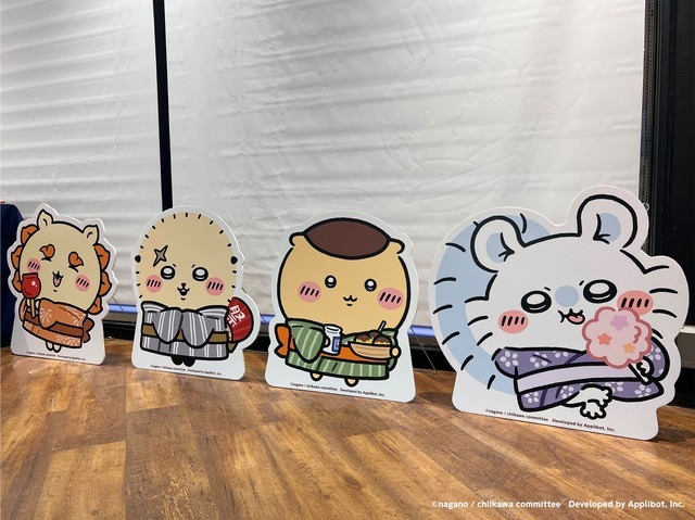 ちいかわたちのかわいらしいパネル