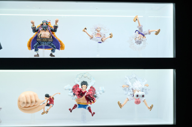 TOY&HOBBY WORLD