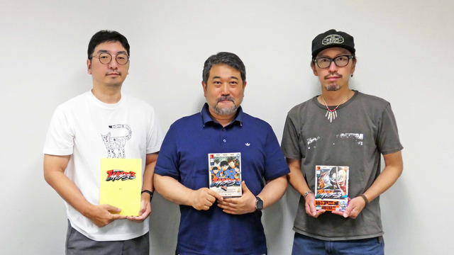 （左から）「菅井進」副監督、「瀬下寛之」総監督、「井手恵介」監督