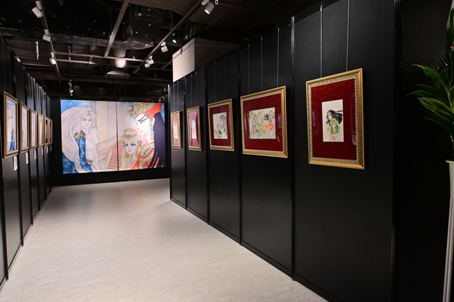 「王家の紋章 原画展」会場の様子