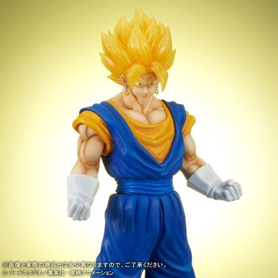 「ギガンティックシリーズ　ドラゴンボールZ 超ベジット（Ver.2）」14,300円（税込）（C）バードスタジオ／集英社・フジテレビ・東映アニメーション