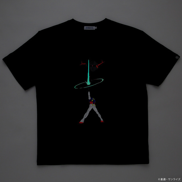 STRICT-G 『機動戦士ガンダム』 蓄光Tシャツ