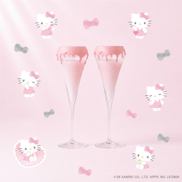 ハローキティとGinger Garden AOYAMAのコラボドリンク「リッチストロベリーミルクドリンク」