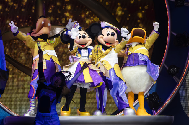 東京ディズニーランドで新ショー始動！ライブパフォーマンスで贈る豪華ステージ！【現地レポ】