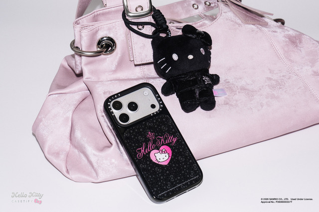 ハローキティ by CASETiFY