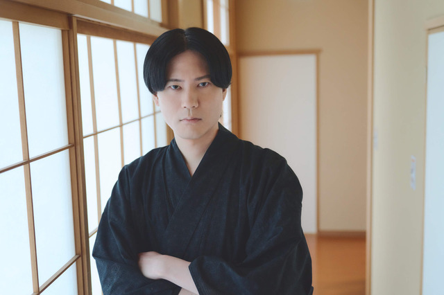 内山昂輝