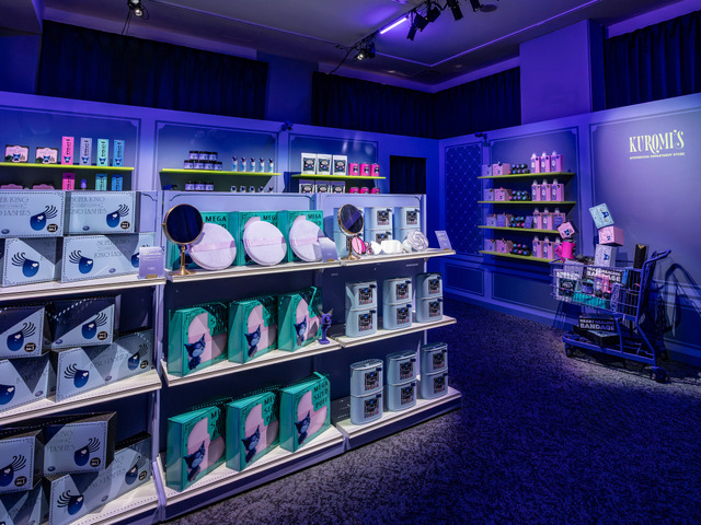 「KUROMI'S MYSTERIOUS DEPARTMENT STORE」