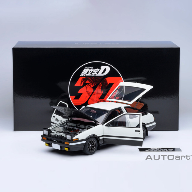 AUTOart製「1/18スケール トヨタ スプリンター トレノ（AE86）」