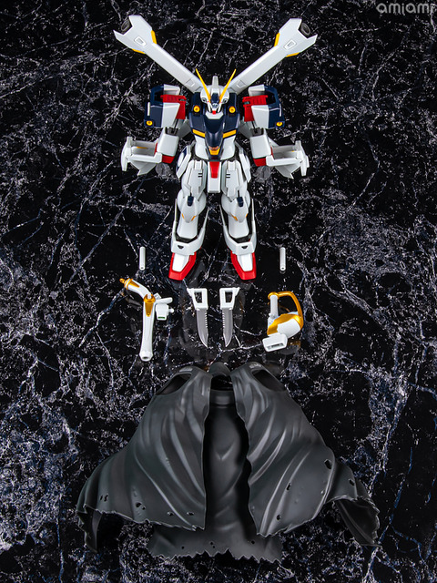 「ROBOT魂 〈SIDE MS〉 クロスボーン・ガンダム X1/X1改 EVOLUSION SPEC 『機動戦士クロスボーン・ガンダム』」8,250円(税込)（C）創通・サンライズ