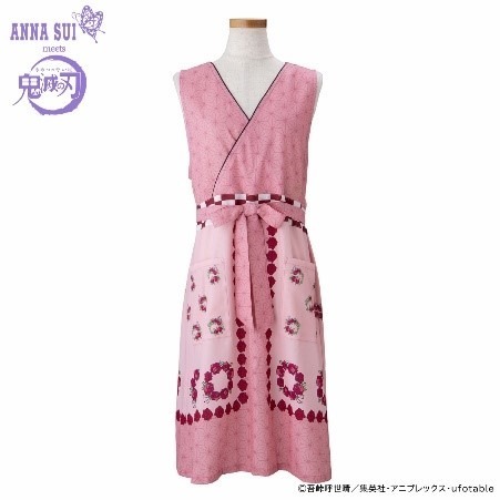 鬼滅の刃×ANNA SUI　カシュクールエプロン　竈門禰豆子　11,000円(税込)（C）吾峠呼世晴／集英社・アニプレックス・ufotable