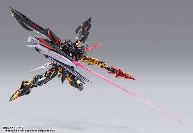 「ガンダムアストレイゴールドフレーム天ミナ （天空の皇女Ver.）」25,000円（税別）（C）創通・サンライズ