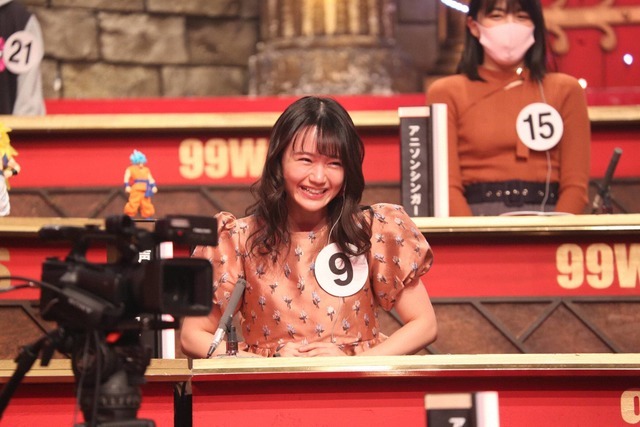 『超逆境クイズバトル!!99人の壁 アニソン知識王決定戦』尾崎由香（C）フジテレビ