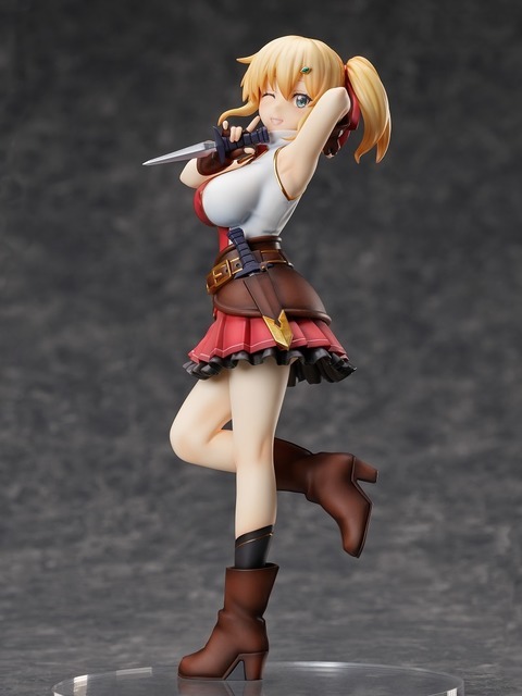 「エマ・ブライトネス 1/7スケールフィギュア」15,800円（税別）（C）瀬戸メグル・講談社／俺だけ入れる製作委員会