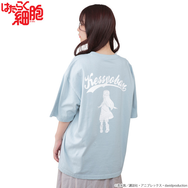 「はたらく細胞 血小板デザインビッグTシャツ」4,950円（税込／送料・手数料別途）（C）清水茜／講談社・アニプレックス・davidproduction