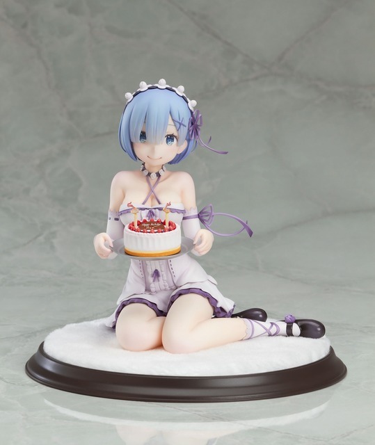 「レム・バースデーケーキVer. 1/7スケールフィギュア」14,056円（税込）（C）長月達平・株式会社KADOKAWA刊／Re:ゼロから始める異世界生活製作委員会