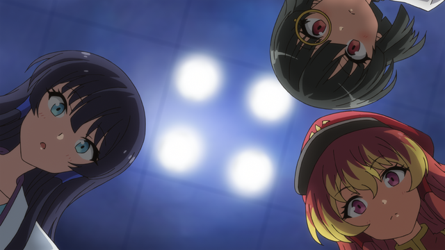 『戦闘員、派遣します！』第1話「工作員、派遣します！」先行場面カット（C）2021 暁なつめ, カカオ・ランタン／KADOKAWA／「戦闘員、派遣します！」製作委員会