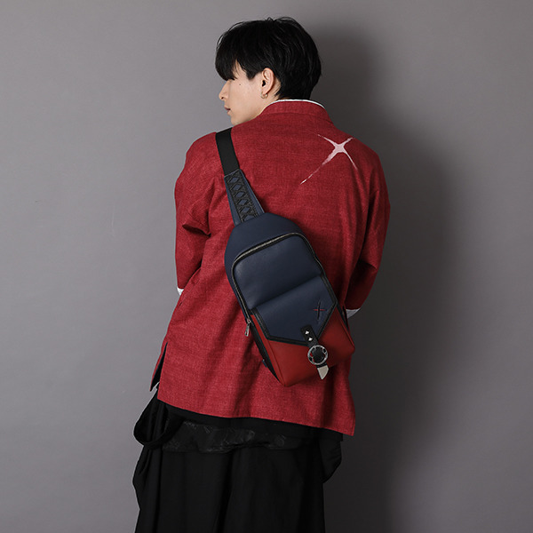 緋村剣⼼ モデル リバーシブル羽織／ボディバッグ（C）和月伸宏／集英社