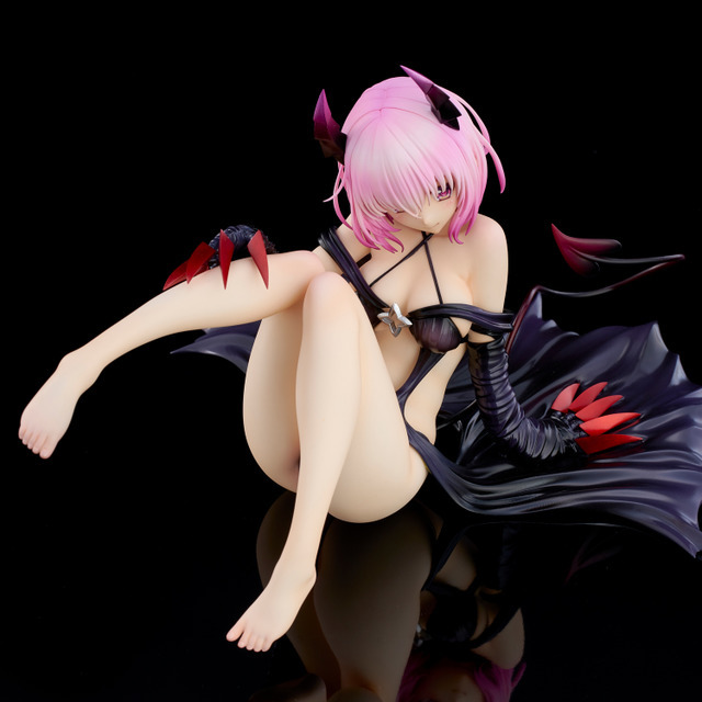 「To LOVEる-とらぶる-ダークネス モモ・ベリア・デビルーク ダークネスver. 1/6」15,000円（税別）（C） 矢吹健太朗・長谷見沙貴／集英社・とらぶるダークネス製作委員会