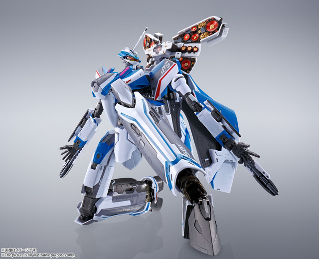 「DX超合金 劇場版VF-31Jジークフリード（ハヤテ・インメルマン機）【フォールドプロジェクションユニット装備】」21,000円（税別）（C）2021 BIGWEST