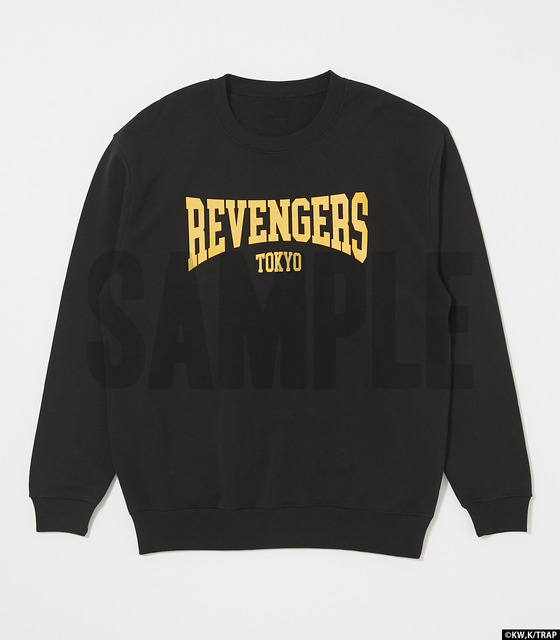 「REVENGERS CREWNECK」8,250円（税込）（C）和久井健・講談社／アニメ「東京リベンジャーズ」製作委員会