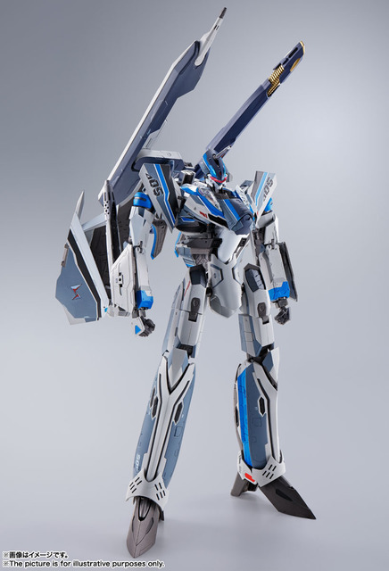 「DX超合金 初回限定版 VF-31AX カイロスプラス（ハヤテ・インメルマン機）」23,000円（税別）（C）創通・サンライズ